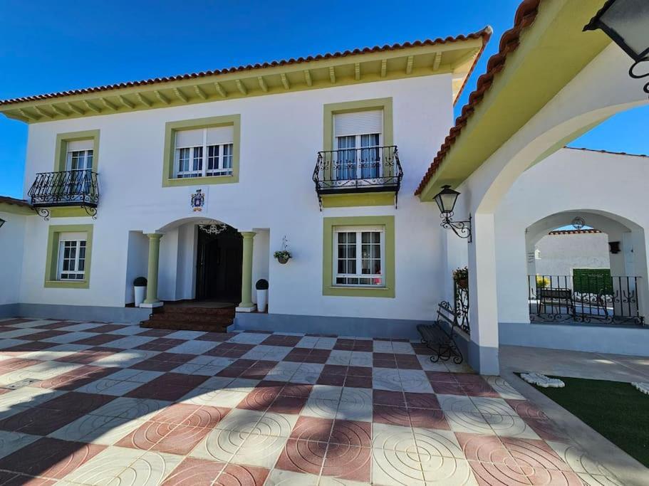 فيلا La Casa Del Arbol Fuentiduena de Tajo المظهر الخارجي الصورة